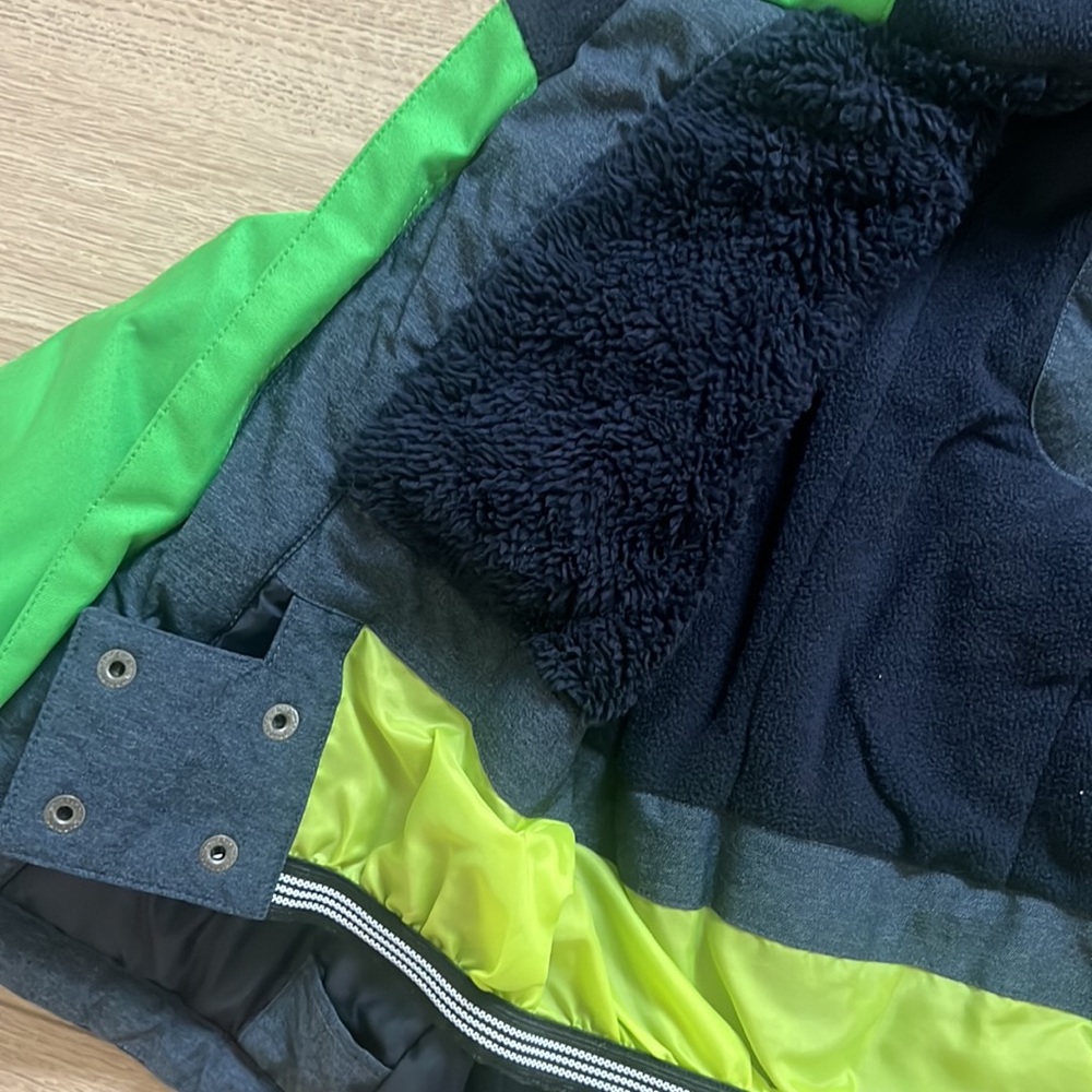 Ski jacket - Picture 4 of 6